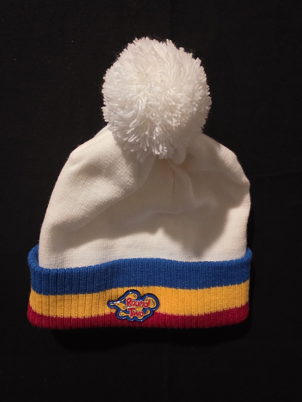Round Two R2-SNOW BEANIE Striped Knit Pom-Pom Hat White Ski Snowboard Unisex